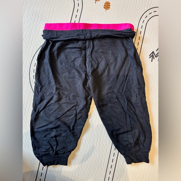 Balanced Tech Black/Pink Capris Size XL - Picture 4 of 5